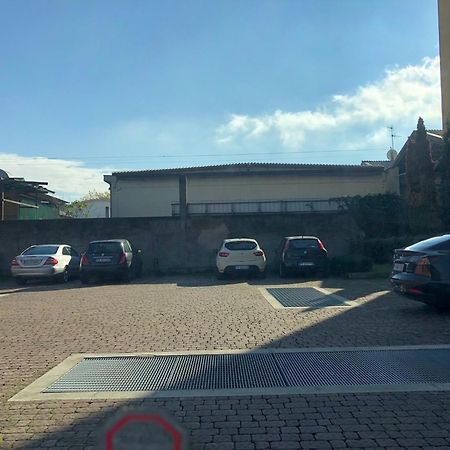 Апартаменти Bergamo Easy Airport Private Parking Екстер'єр фото